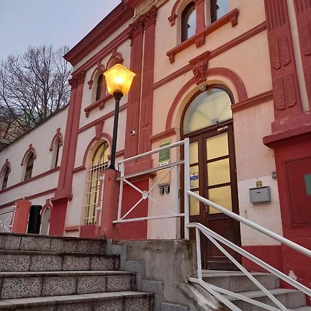 Hotel Decin Na Skrivance ภายนอก รูปภาพ