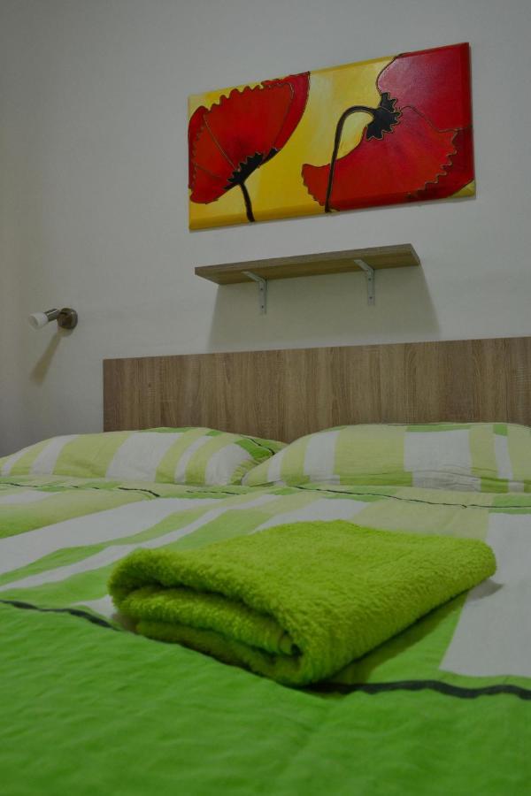 Hotel Decin Na Skrivance ภายนอก รูปภาพ